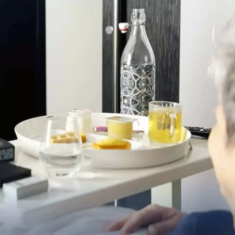 Clinique clinique esthetique paris etoile petit dejeuner